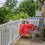 1 Bed In Brampton Oc-73577 Dom wakacyjny